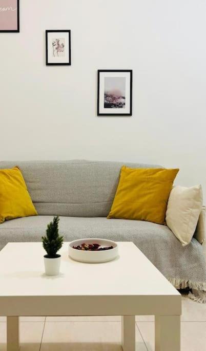 A Comfortable Apartment For You In San Lorenzo Roma Exterior foto
